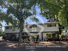 1031 Ne Cowls St #1 - Photo 1 of 1