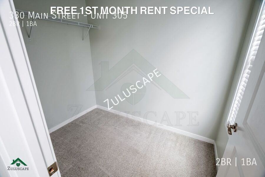 330 Main St #305 - Photo 7 of 11