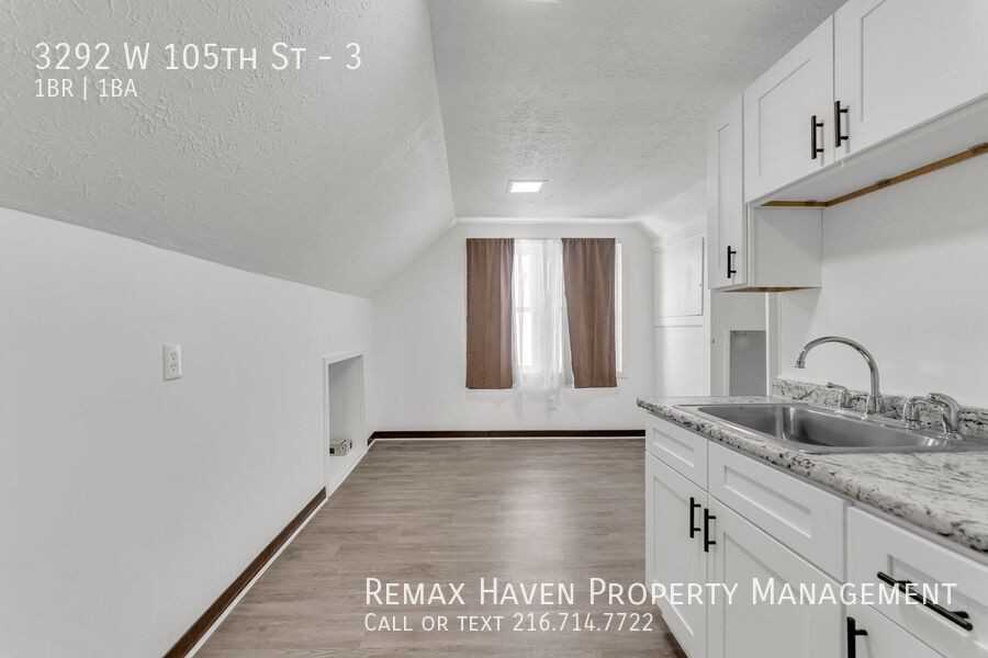 3292 W 105th St #3 - Photo 5 of 14