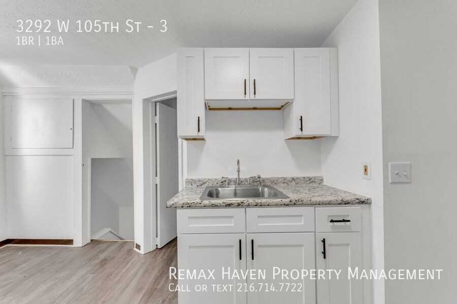 3292 W 105th St #3 - Photo 6 of 14