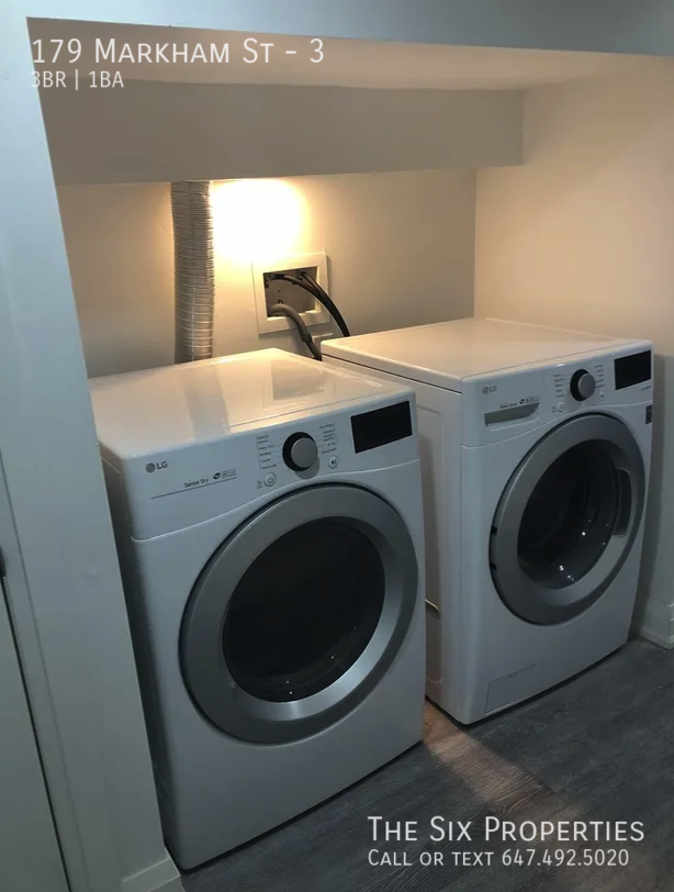 179 Markham St #3 - Photo 4 of 9