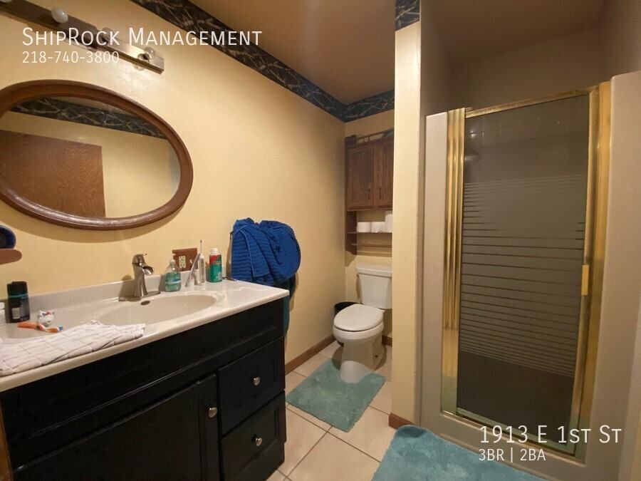 1913 E 1st St - Photo 5 of 17