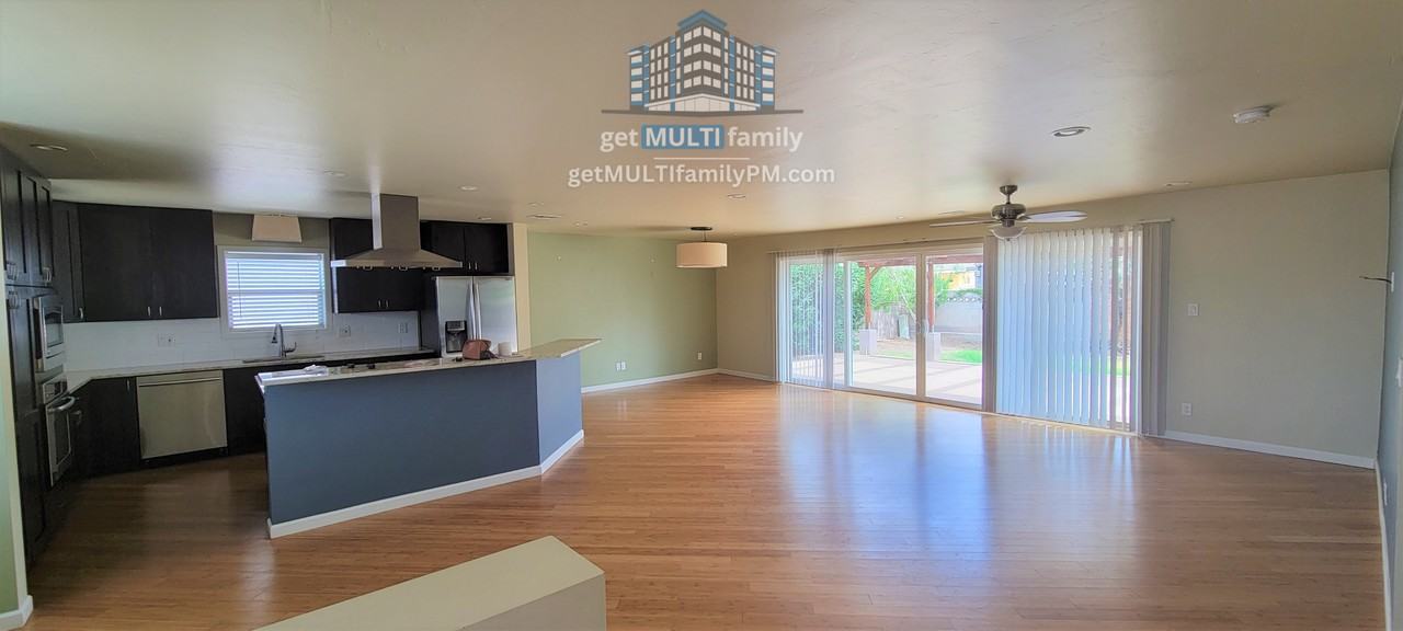 8632 E Vista Dr - Photo 2 of 20