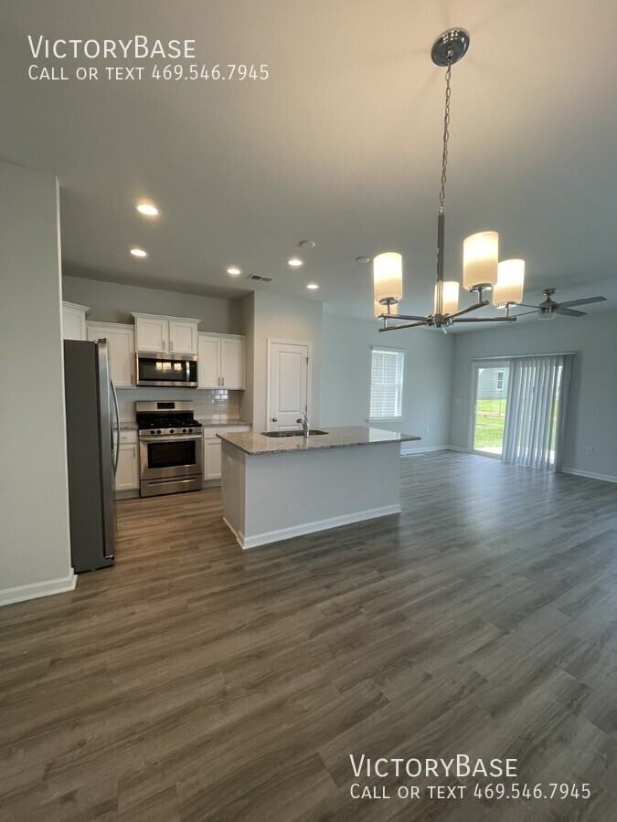 10 Jude Way - Photo 6 of 18