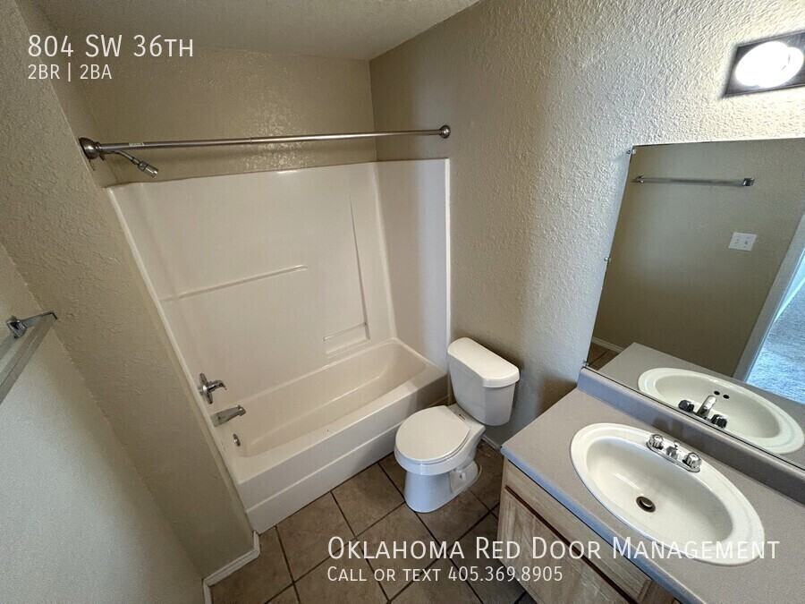 804 Sw 36th St - Photo 6 of 24