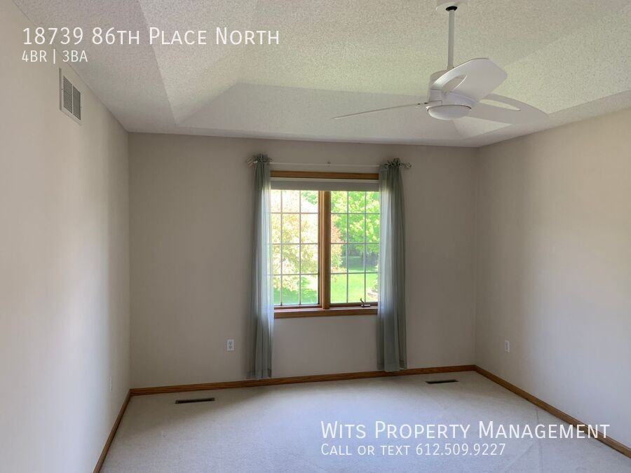 18739 86th Pl N - Photo 7 of 12