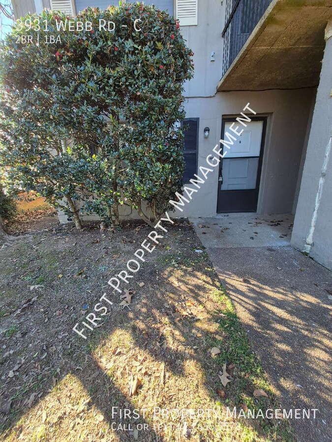 3931 Webb Rd #C - Photo 2 of 16