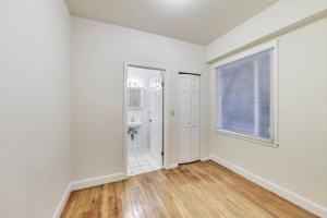 featured image of 10 Brooklyn Pl #03