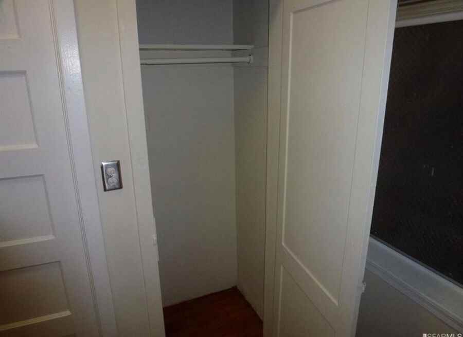 10 Brooklyn Pl #03 - Photo 5 of 8