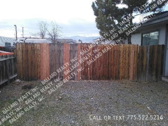 241 Virginia St - Photo 7 of 17