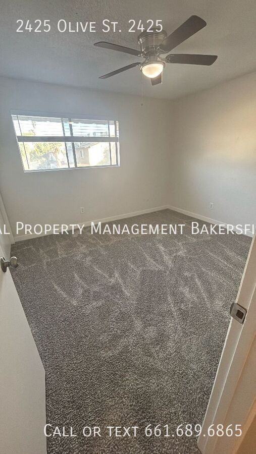 2425 Olive St - Photo 7 of 15