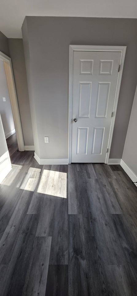 201 N Rose St - Photo 3 of 8