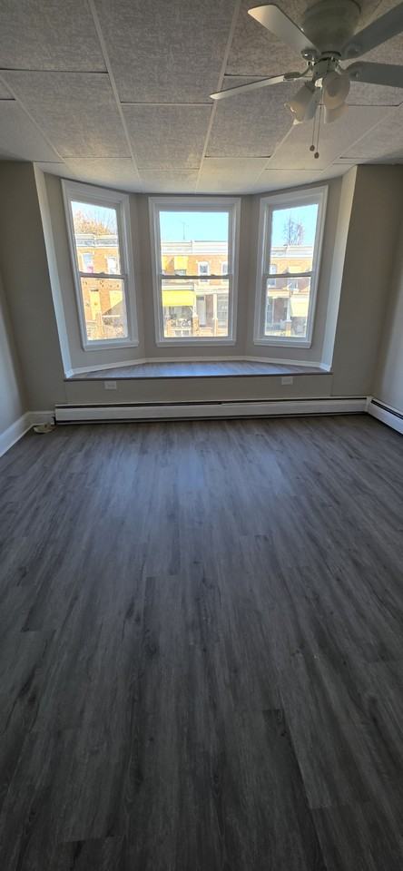 1626 Ashburton St - Photo 5 of 9