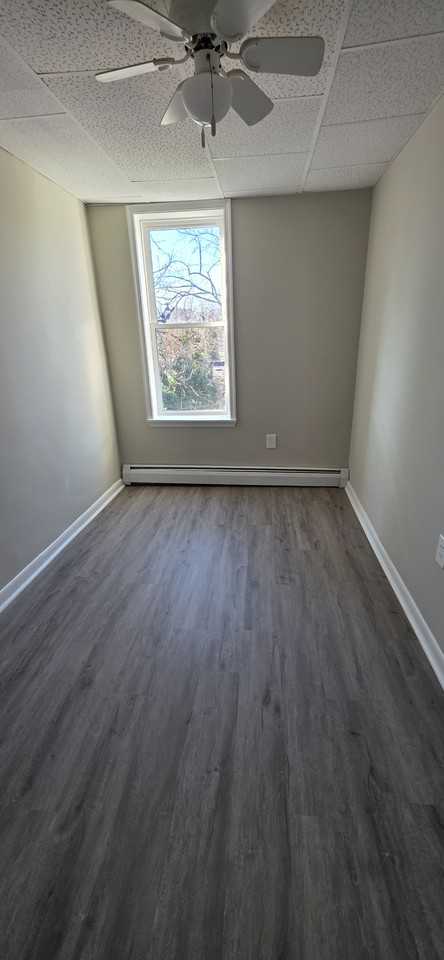 1626 Ashburton St - Photo 6 of 9