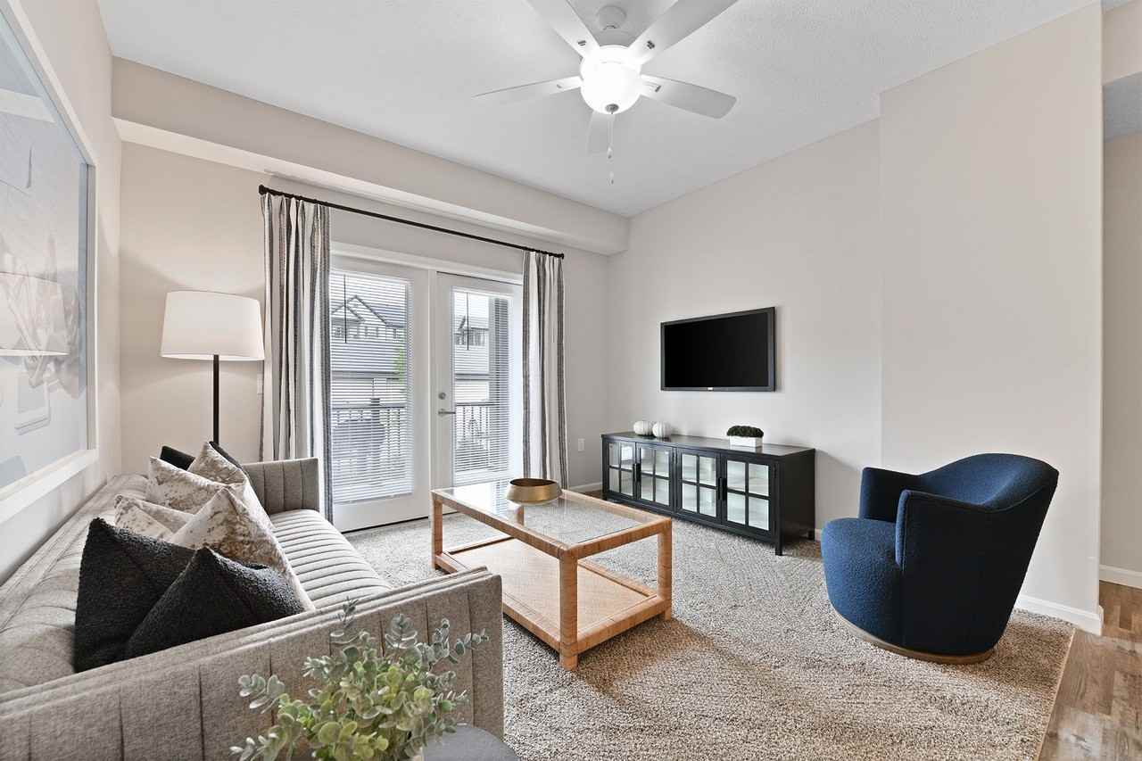 Thornton Hall - Photo 7 of 40