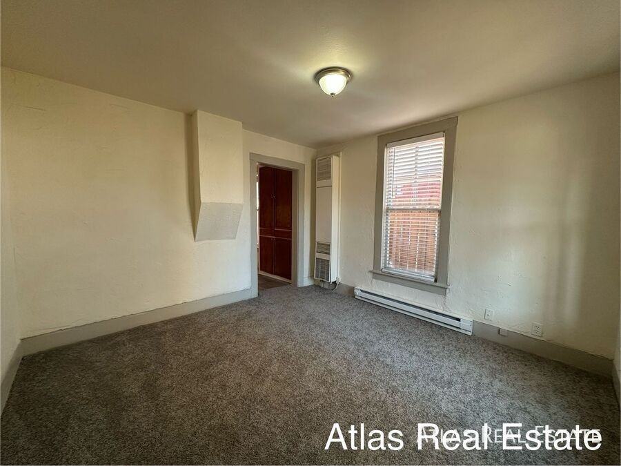 2201 W Pikes Peak Ave - Photo 2 of 22