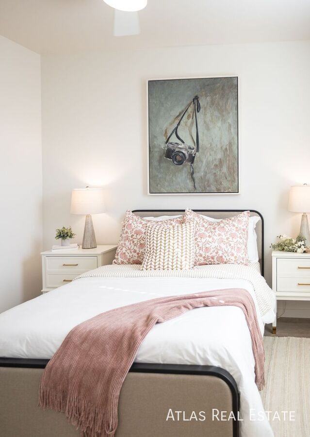 1118 W Audrey Ln - Photo 5 of 11