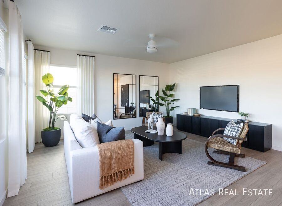 1118 W Audrey Ln - Photo 7 of 11