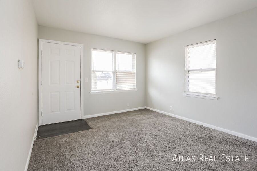 4809 Nw Homestead Rd - Photo 3 of 15