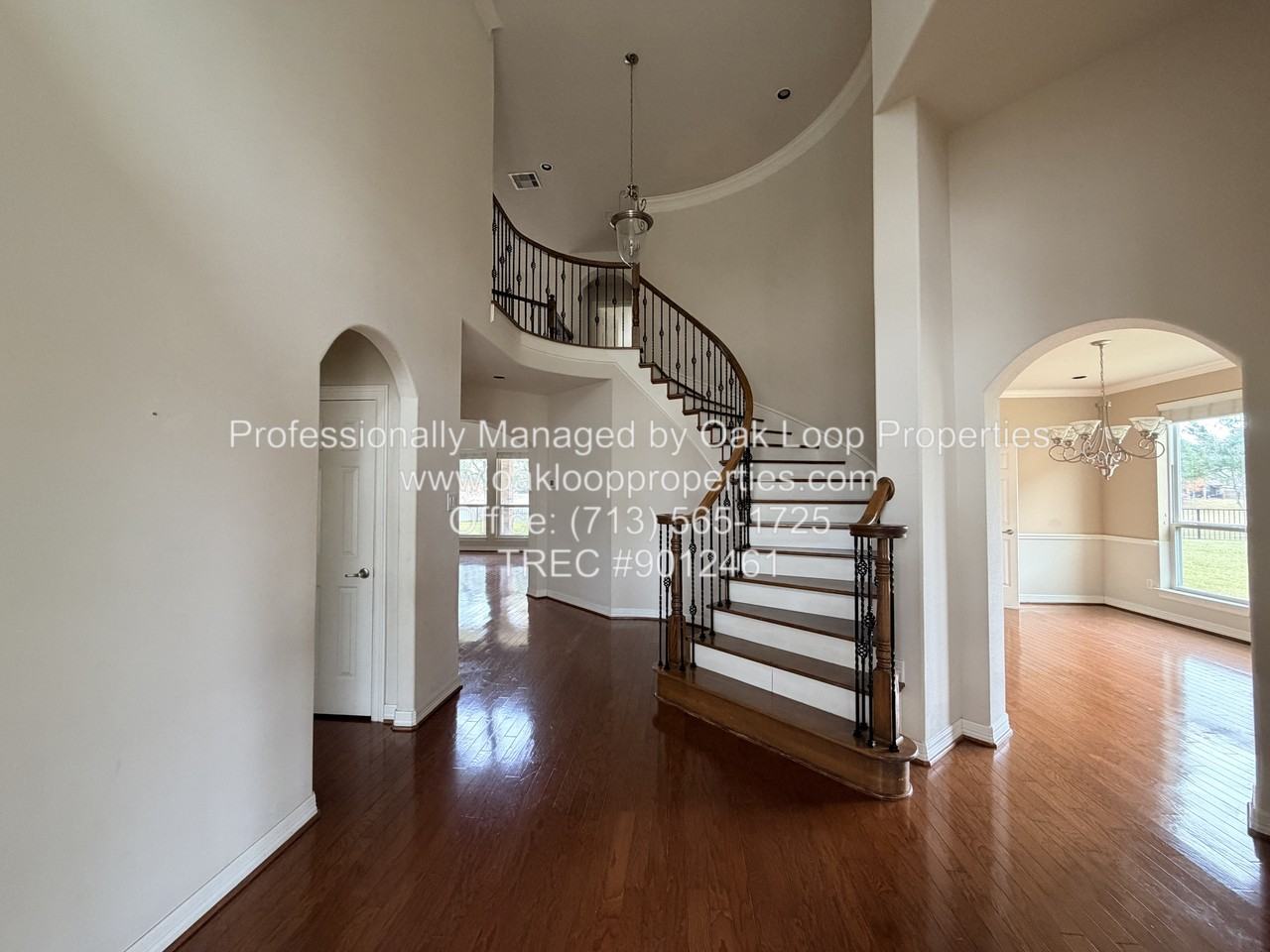 2403 Galleon Point Ct - Photo 4 of 30