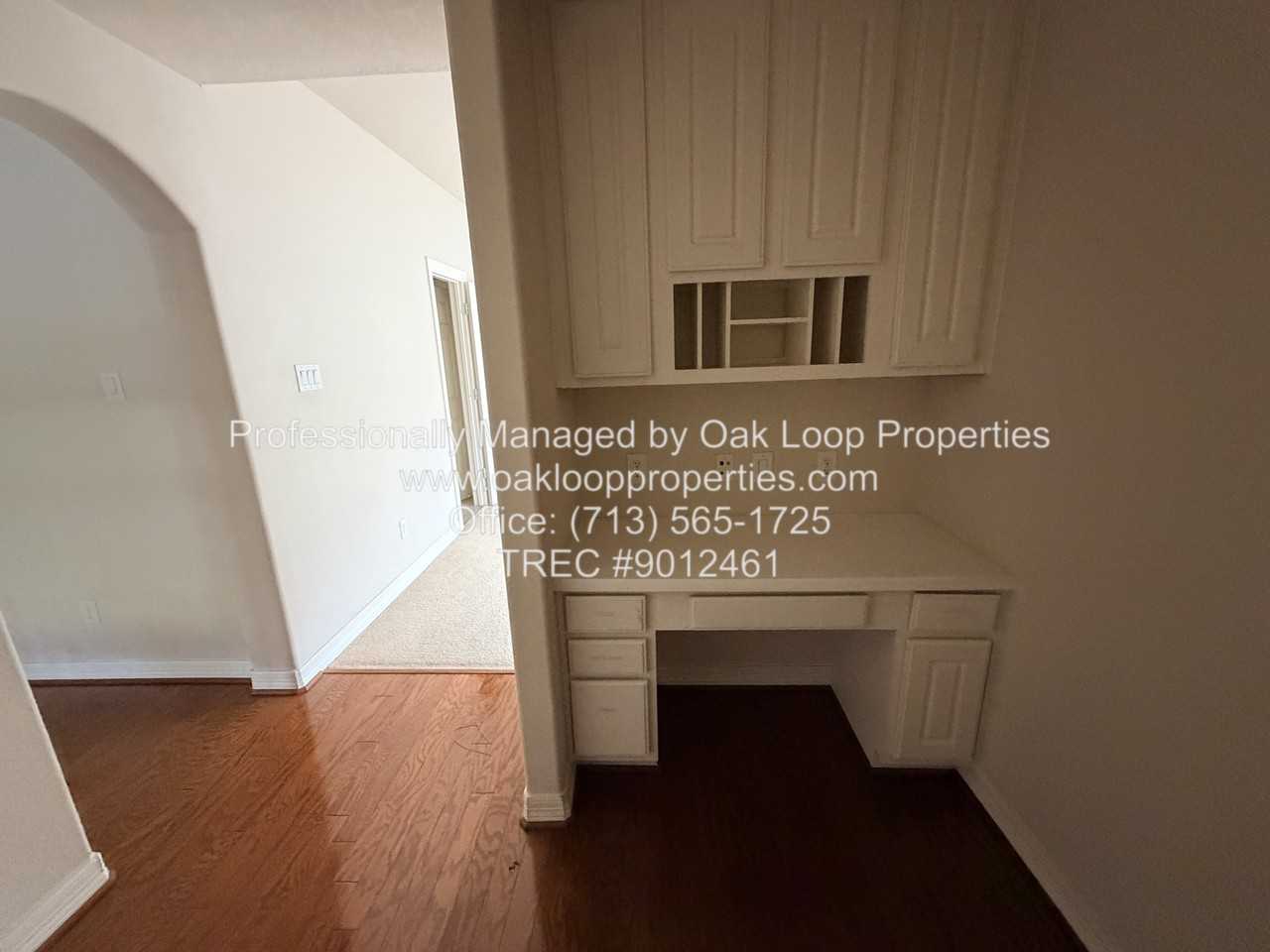 2403 Galleon Point Ct - Photo 6 of 30