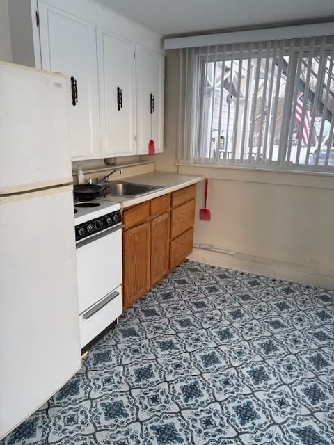 173 Washington St #1 - Photo 2 of 8