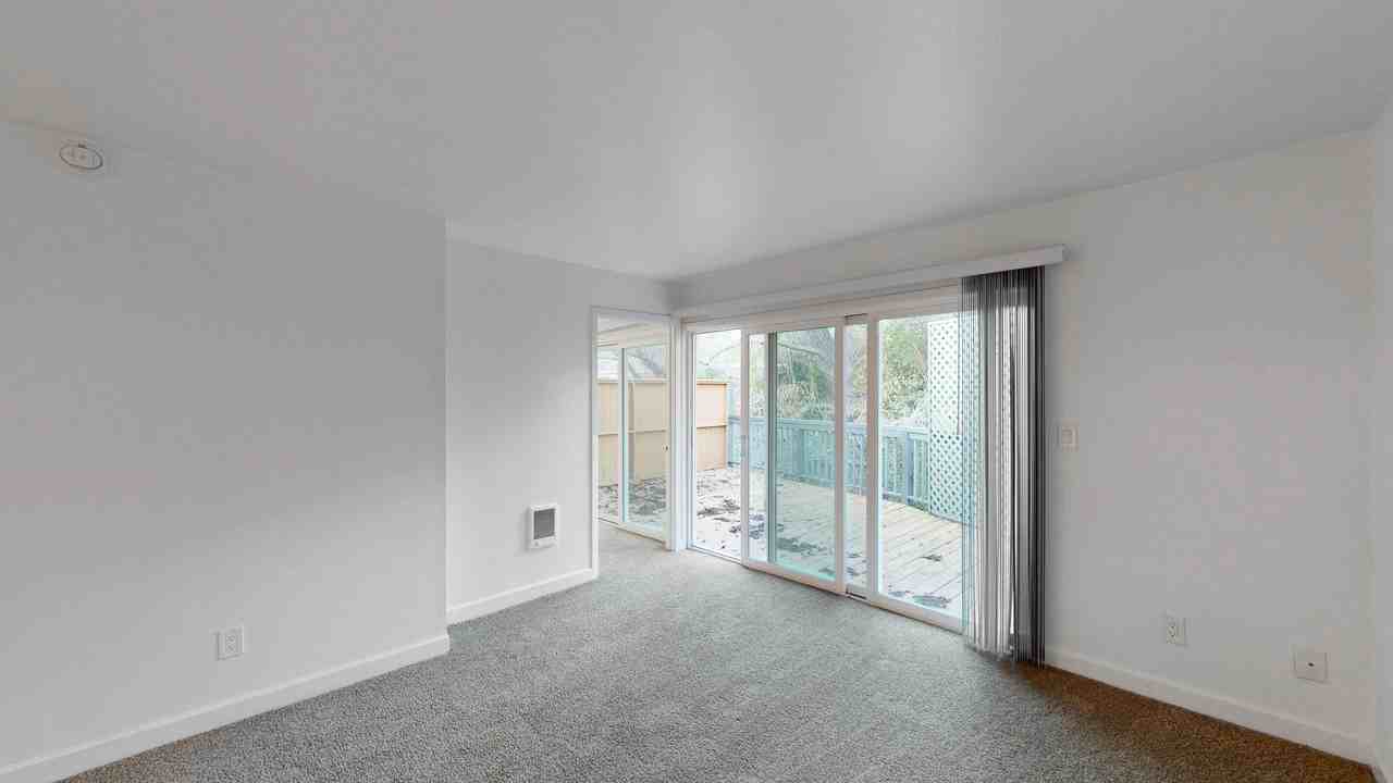 100 Sycamore Ave #14 - Photo 4 of 17