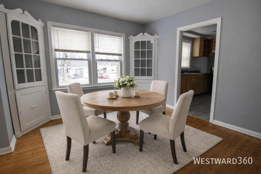 14301 S Edbrooke Ave - Photo 3 of 11