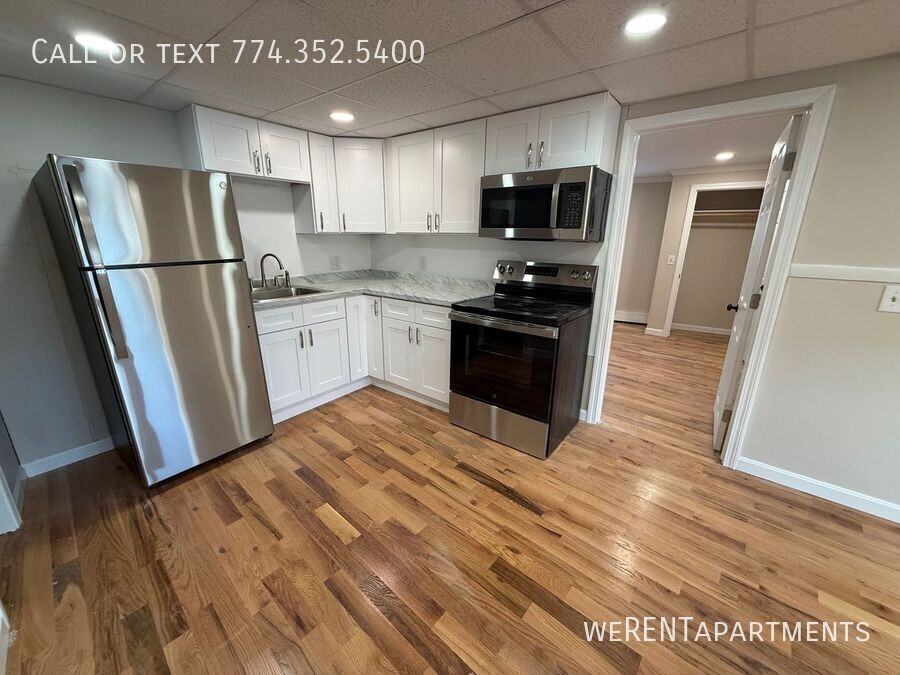 9 Elm St #B - Photo 3 of 10