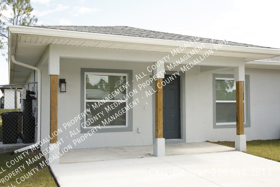 915 Graystone Ave - Photo 2 of 17