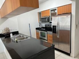 1750 N Bayshore Dr - Photo 1 of 1