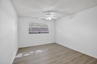 9420 Nw 49th Pl - Photo 1 of 1