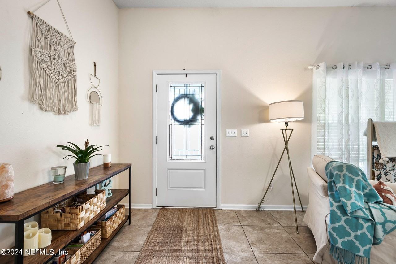 15606 Chir Pine Dr #15606 - Photo 3 of 35