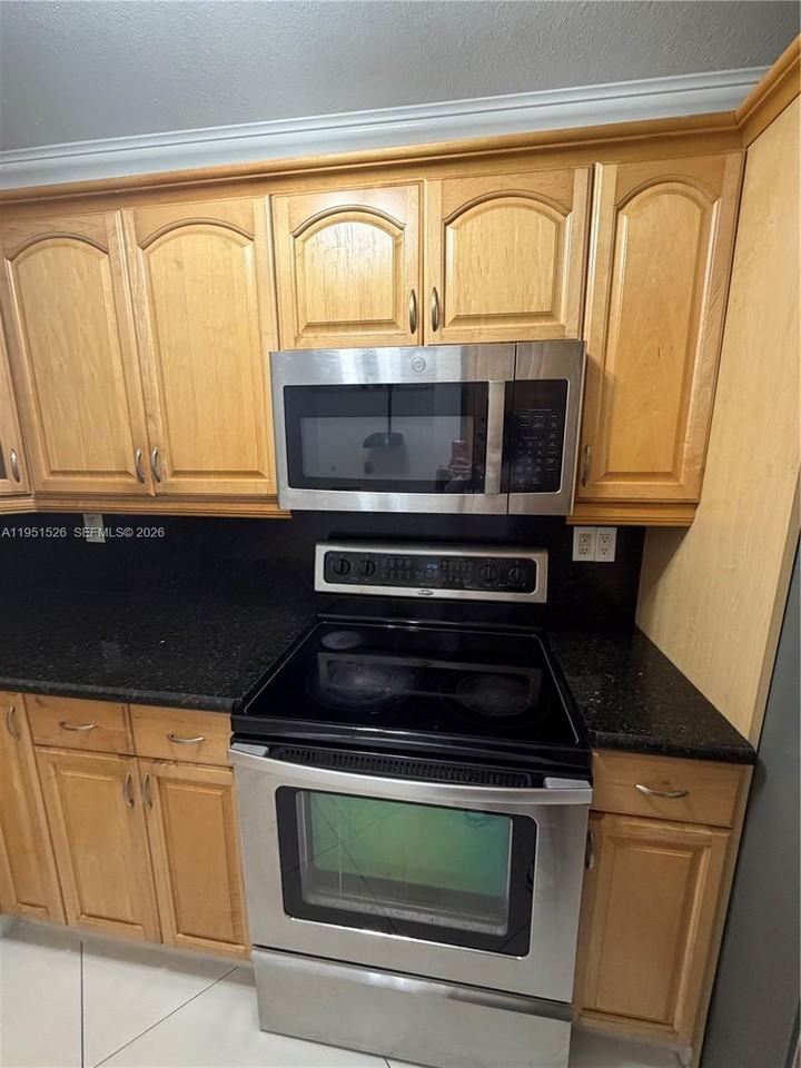 10851 Sw 2nd St #10851K216 - Photo 7 of 8