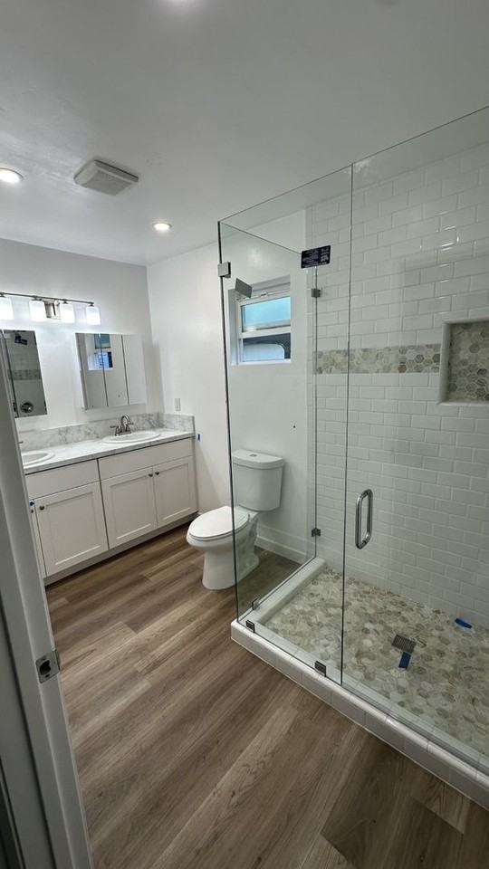 Oasis - Photo 4 of 11