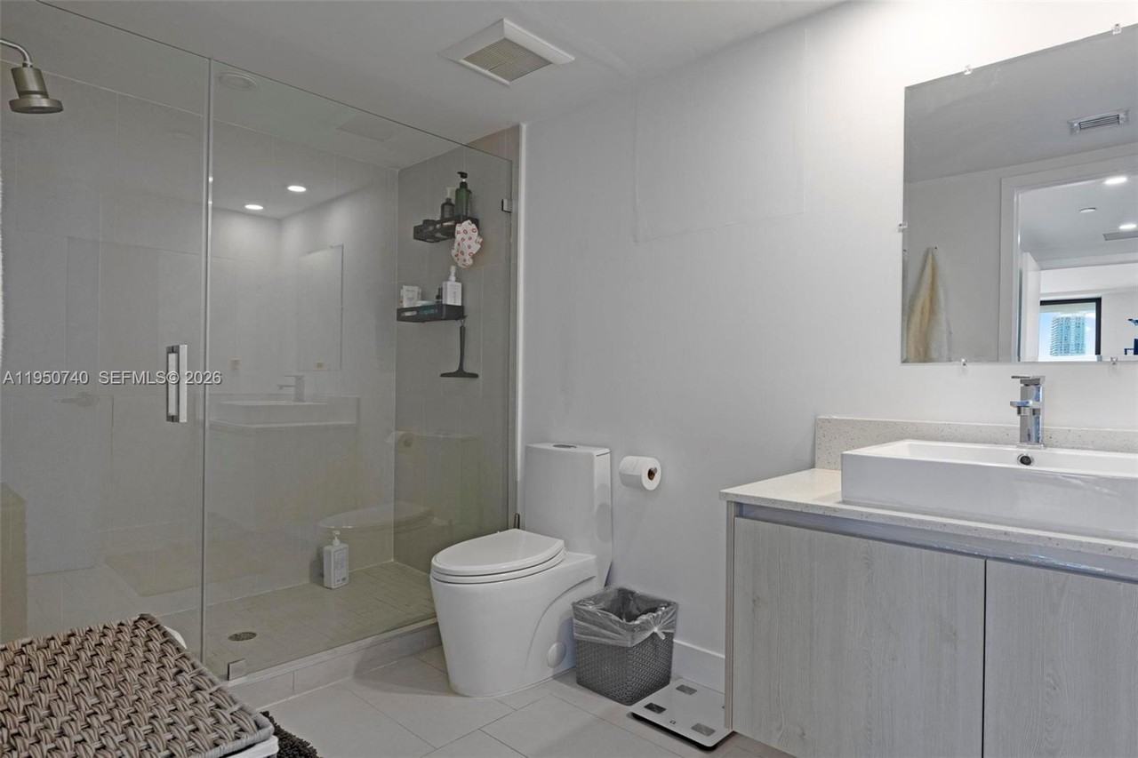 Arch Creek Dr #13800-606 - Photo 3 of 37