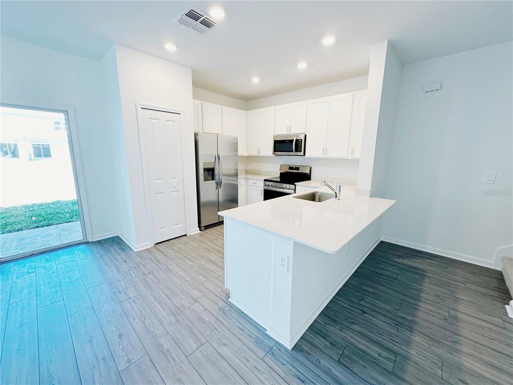 3437 Se 37th Avenue Rd #3437 - Photo 4 of 27