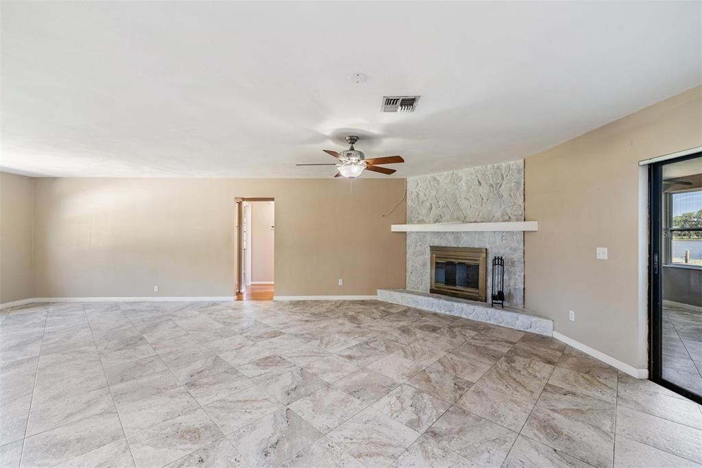 21844 Ocean Pines Dr #21844 - Photo 2 of 48