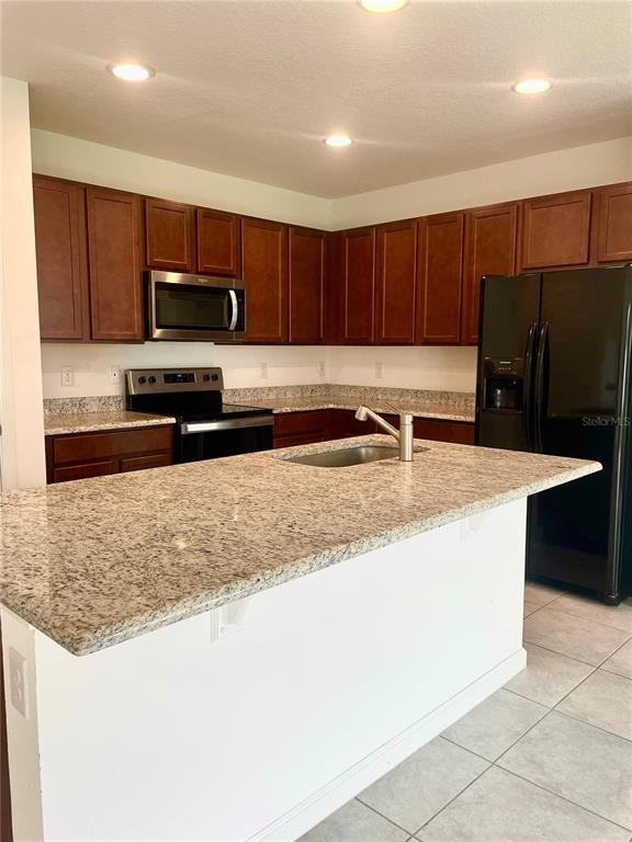 819 Fillmore Ct #819 - Photo 7 of 14