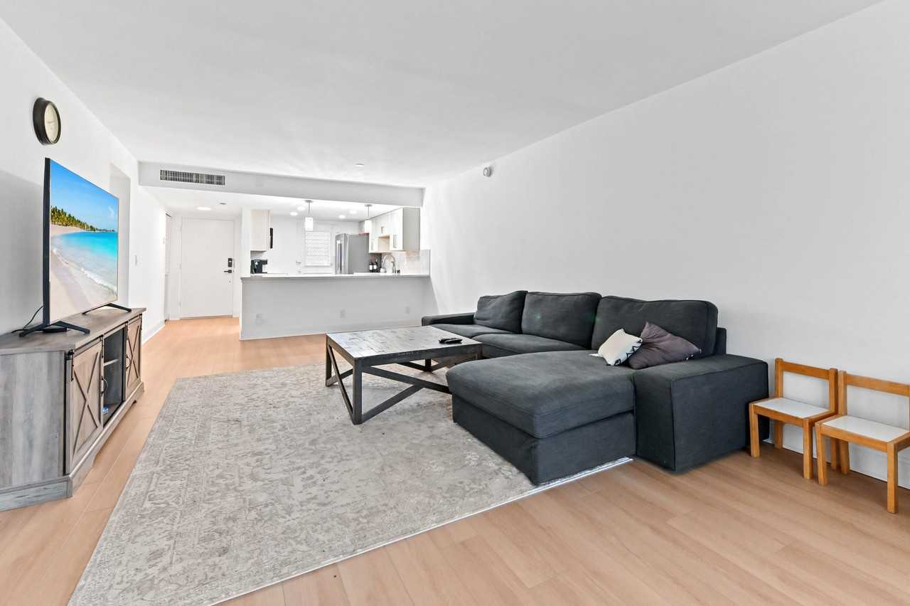 5700 Nw 2nd Ave #5700-211 - Photo 6 of 29