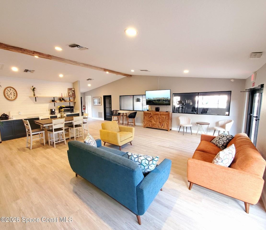 1034 Ellen Ct #1034-1034 - Photo 5 of 17