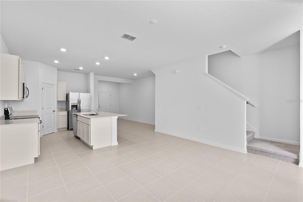 624 Poppy Ln #624 - Photo 5 of 23