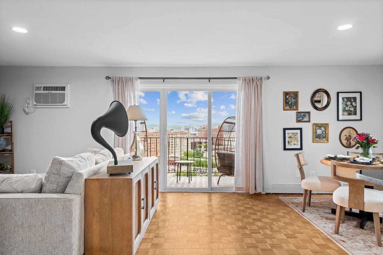 Monastery Apartments - Photo 6 of 30