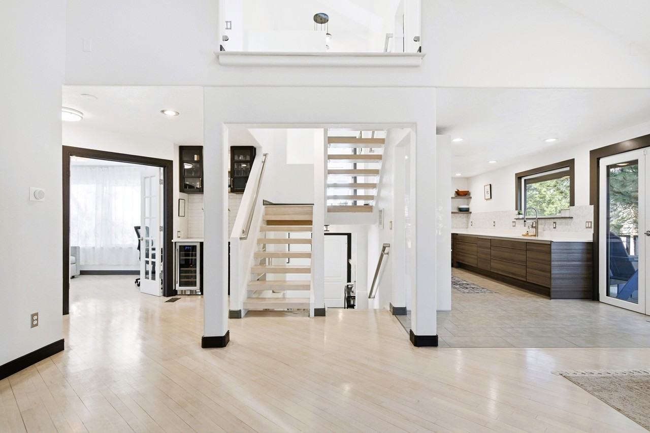 1521 Genesee Ridge Rd #1 - Photo 4 of 41