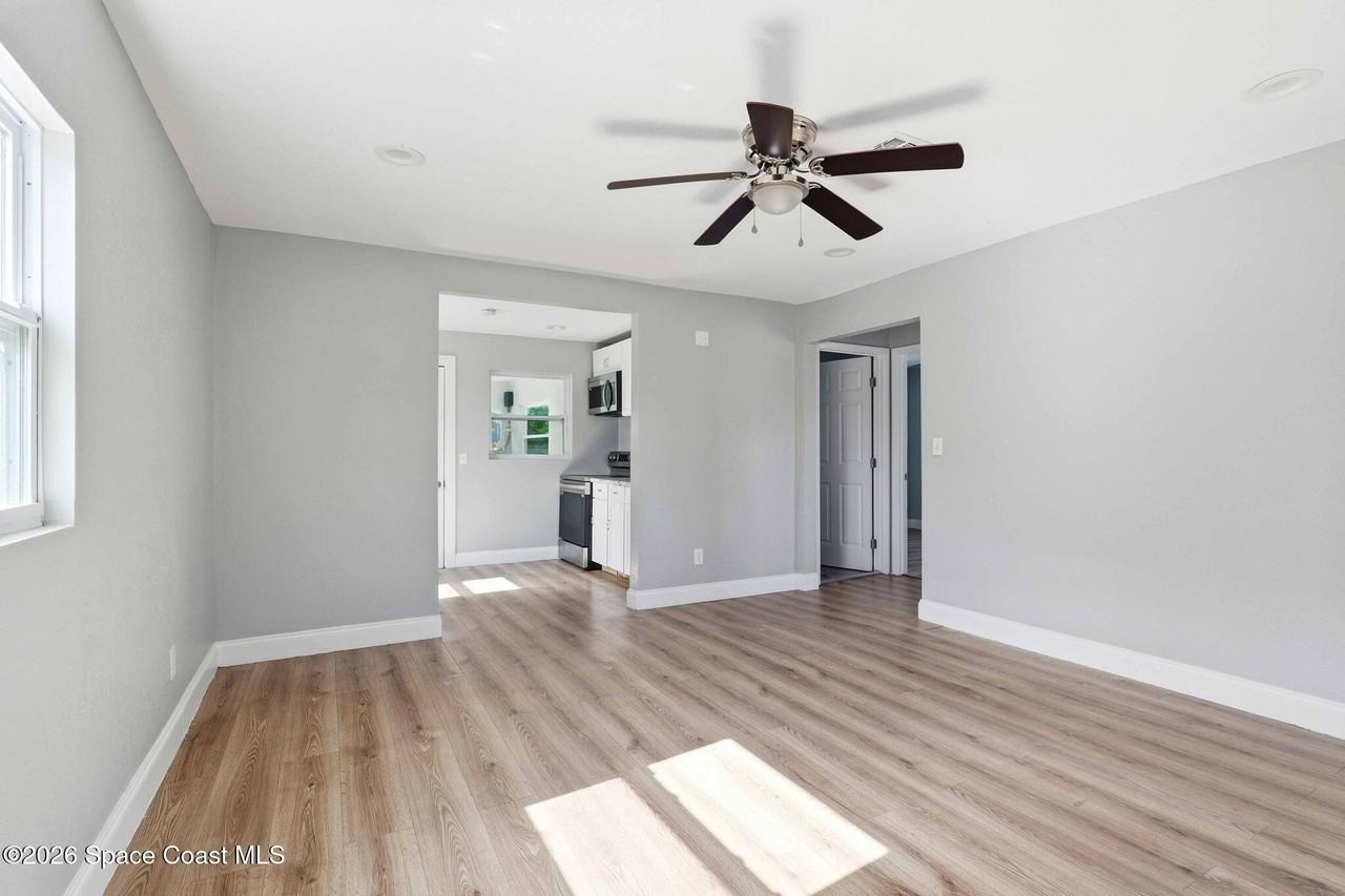 1610 Craig Ave #1610 - Photo 4 of 21