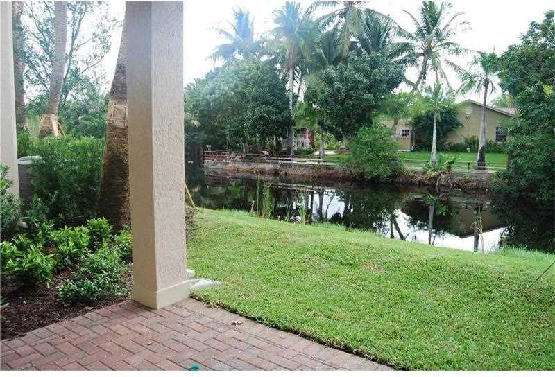 176 Sw 127th Ter #176 - Photo 7 of 23