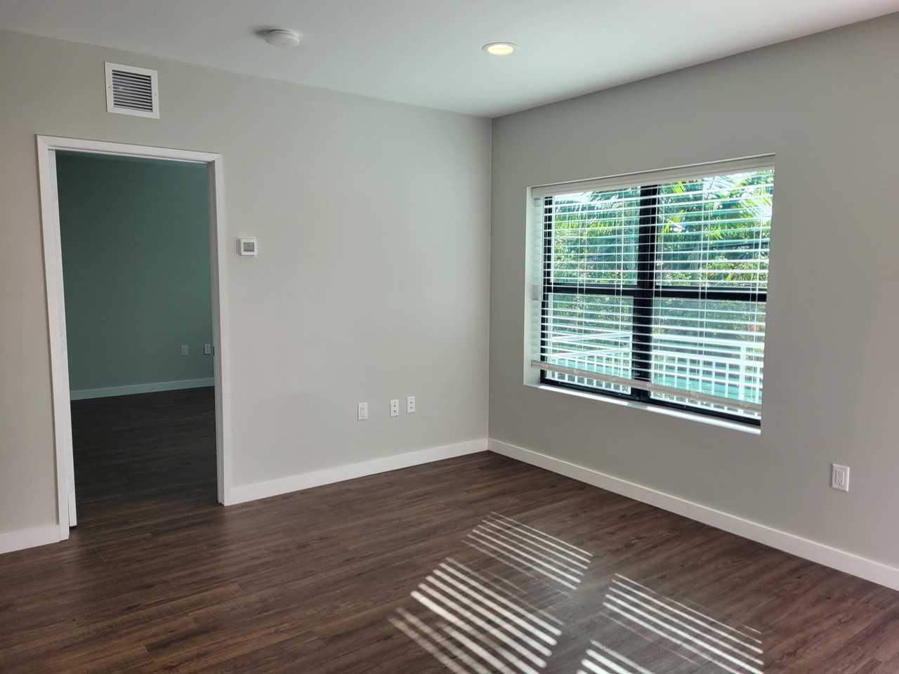 11810 Se Dixie Hwy #11810-1 - Photo 2 of 11