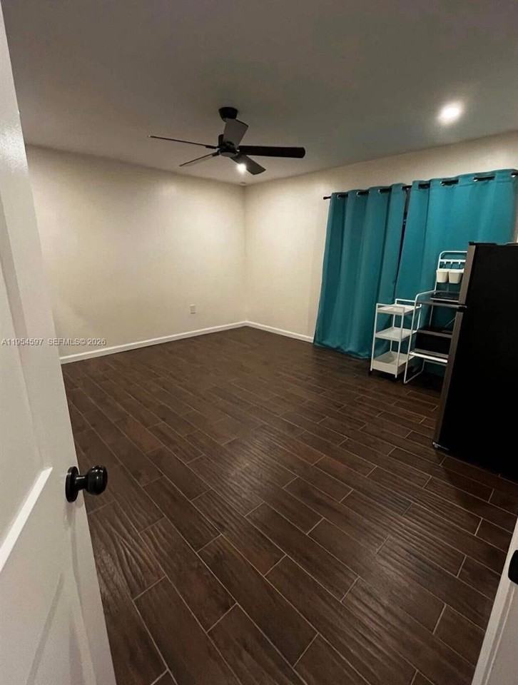 7305 Sw 135th Ct #7305 - Photo 2 of 8