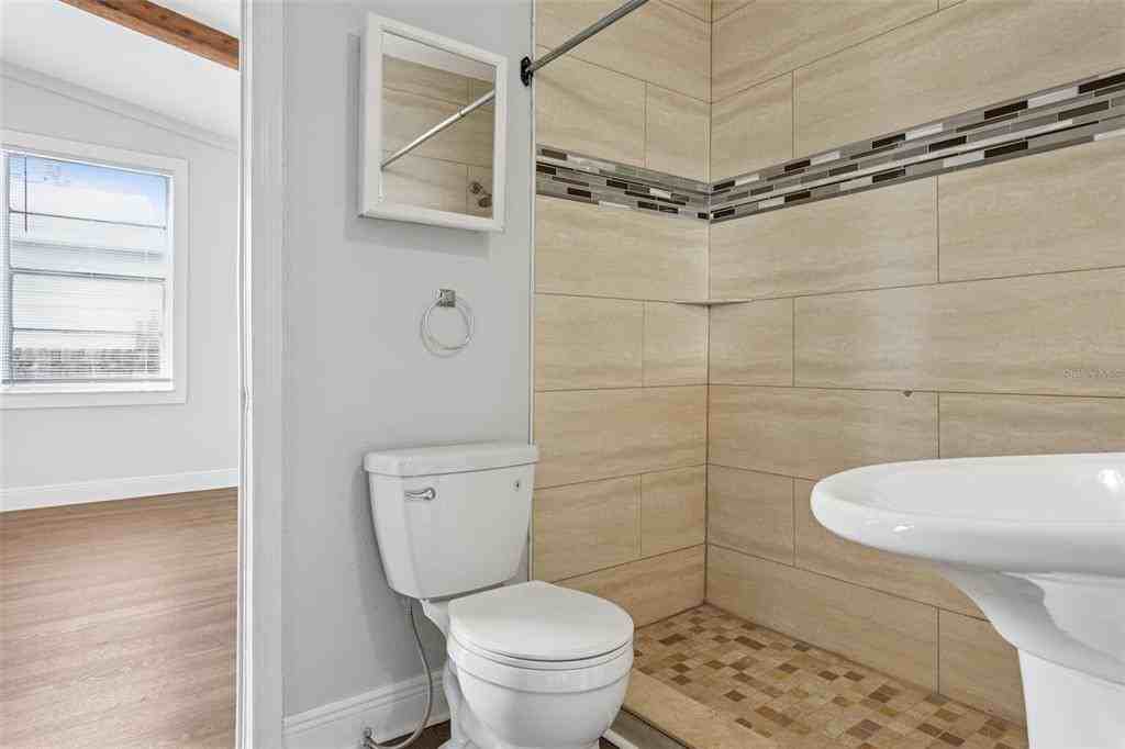 3923 W Broad St #3923 - Photo 3 of 25