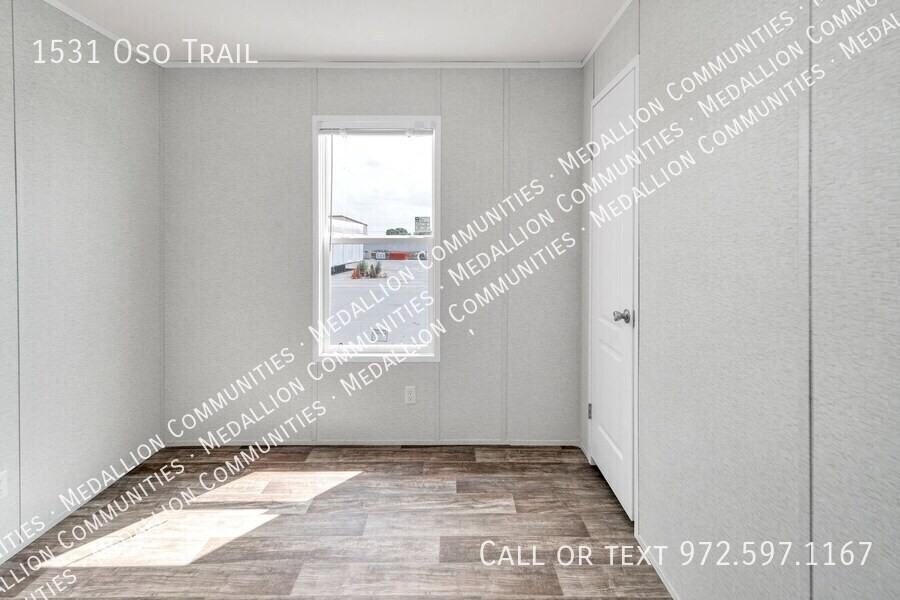 1531 Oso Trl - Photo 6 of 8